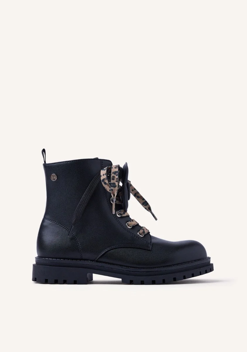 FLOWER BOOTS MULLIKEN – Image 2